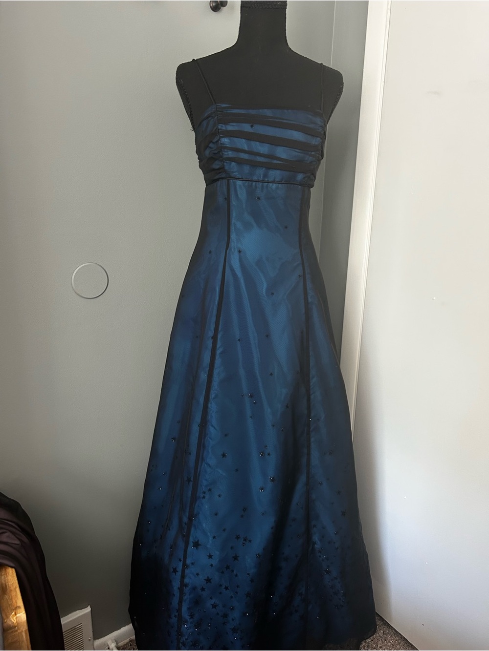 Vintage Morgan & Co. prom dress/Navy Spaghetti-Strap Evening Gown